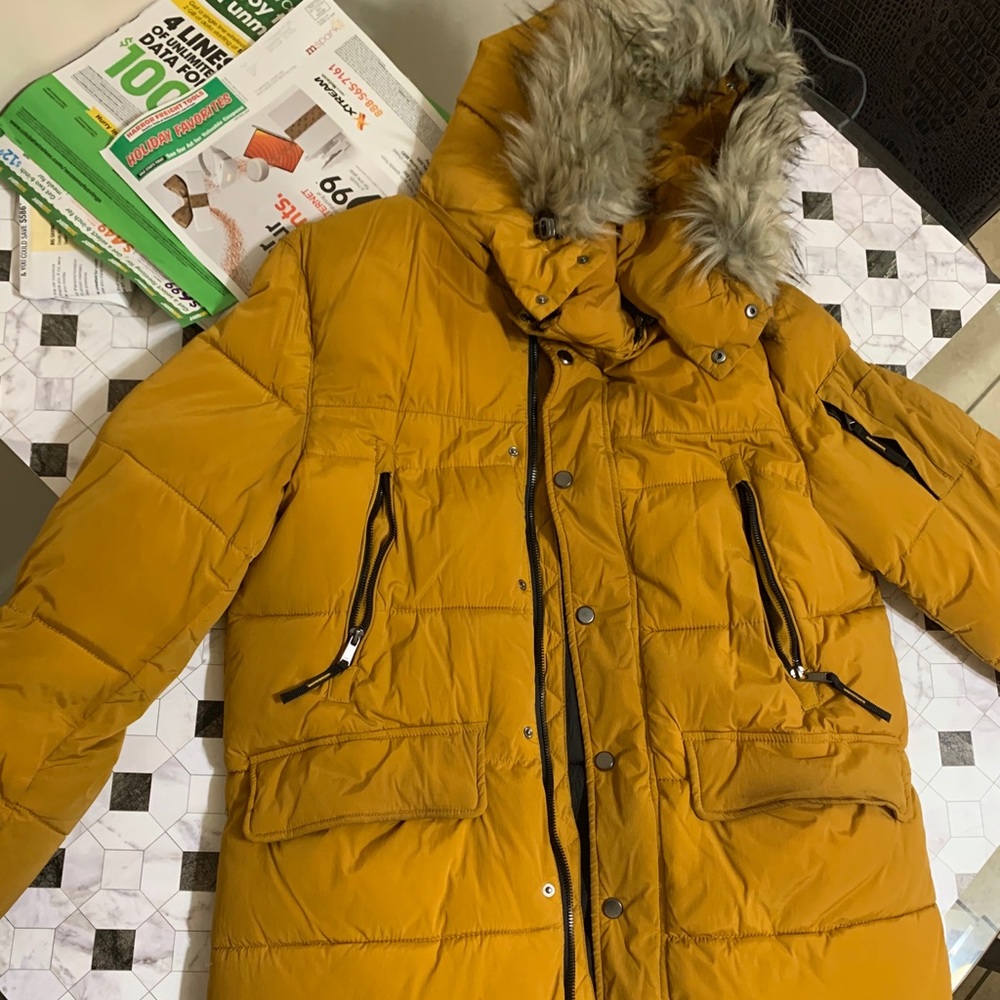 Zara Men Small Parka Coat!!!